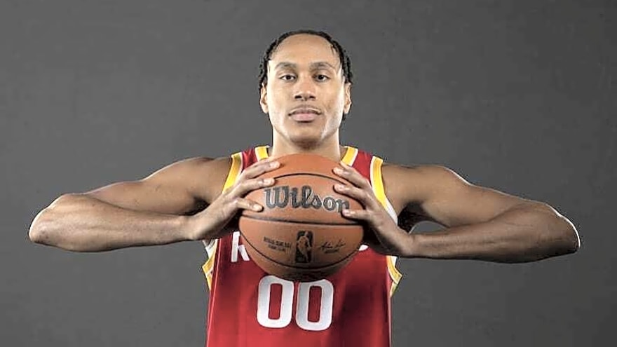 Lakers Sign Rafael Castro To Exhibit 10 Contract, Waive William Kyle III