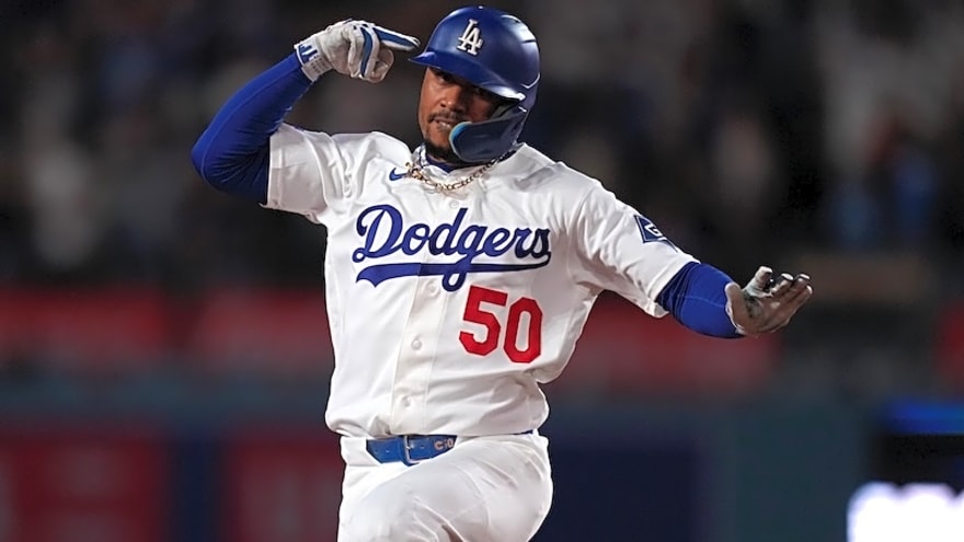 Mookie Betts Thanks Dodgers Fans After Disappointing End To Season