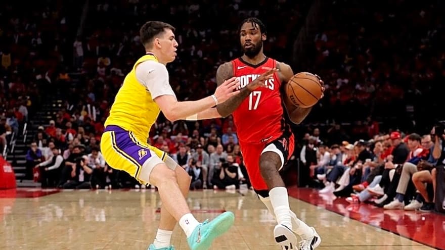 Jake LaRavia Believes Walker Kessler’s Presence Empowers Lakers Perimeter Defenders To Be Aggressive