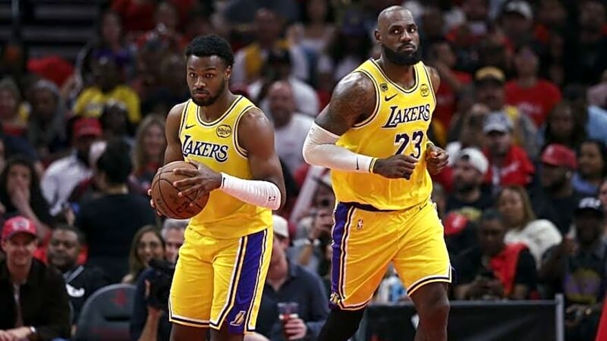  LeBron James Applauds Bronny James’ Strides In Second Season