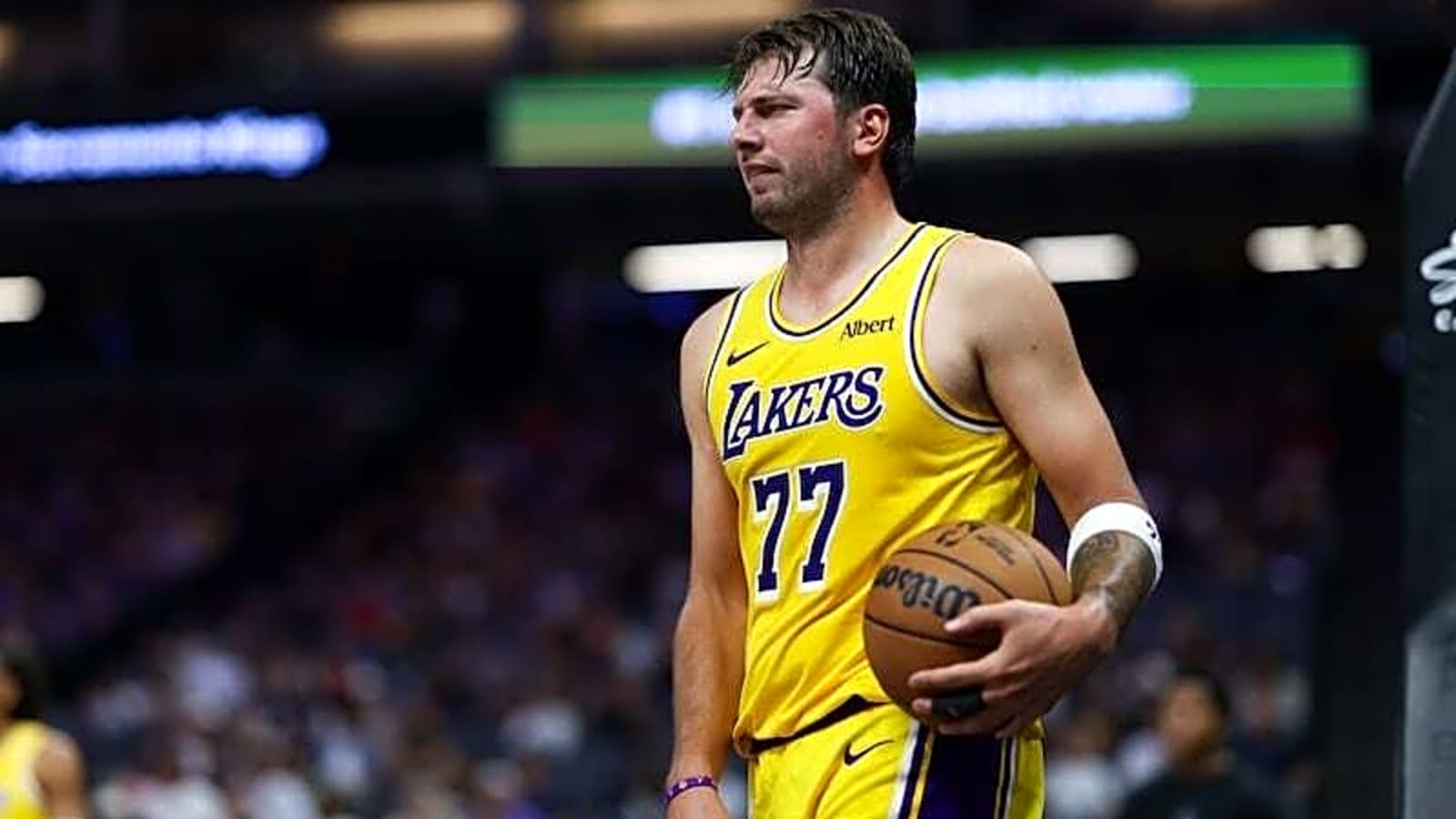 JJ Redick Impressed With Luka Doncic’s Conditioning