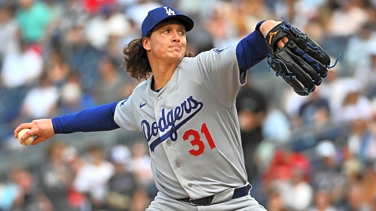 Tyler Glasnow Exits Start With Low Back Pain