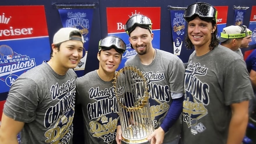 Brandon Gomes: Dodgers Will Consider Keeping 6-Man Starting Rotation