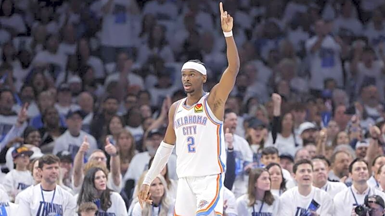 Oklahoma City Thunder Dominate Memphis Grizzlies In Game 1