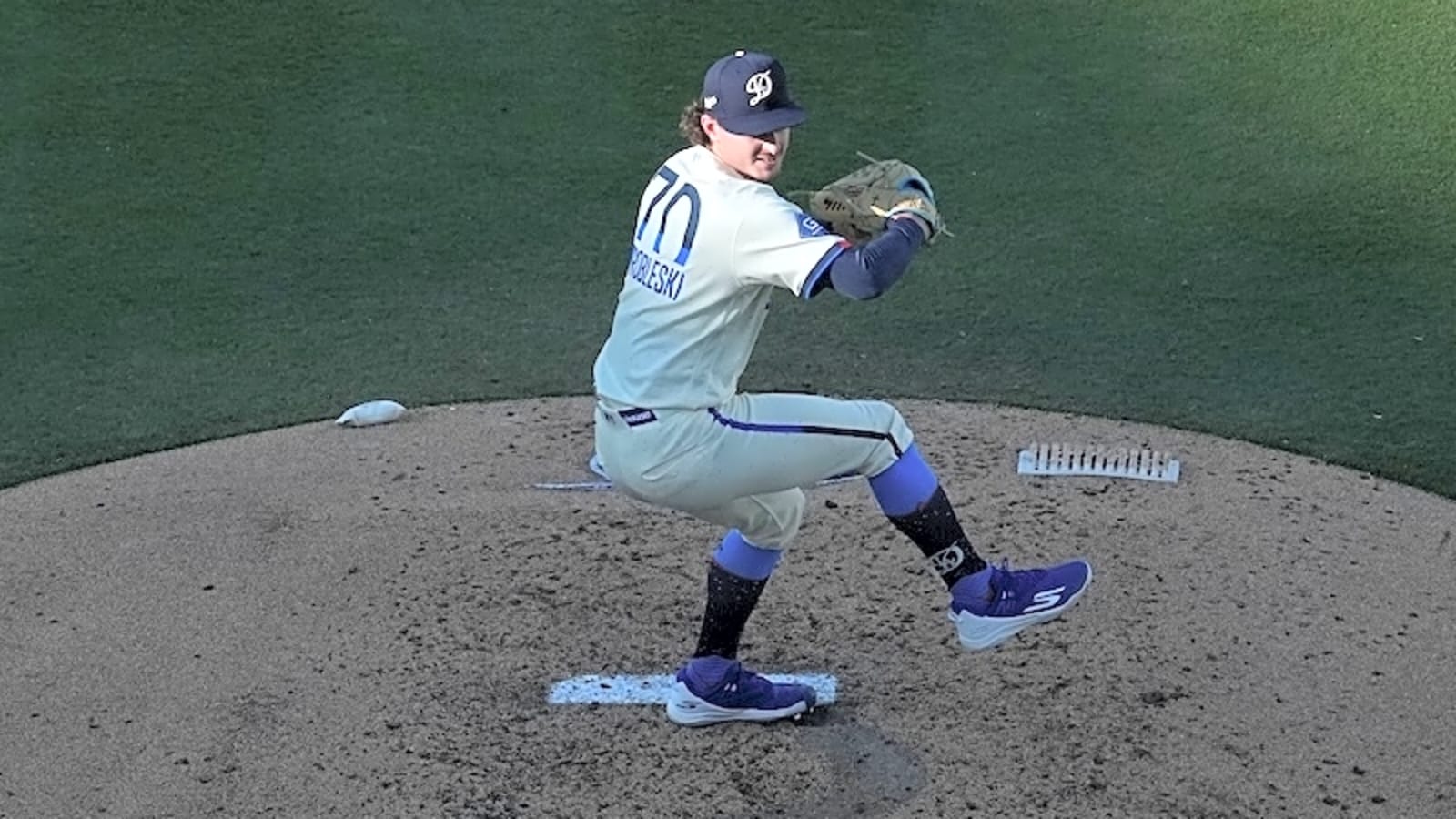 Dodgers ‘Not Concerned’ By Justin Wrobleski’s Forearm Inflammation