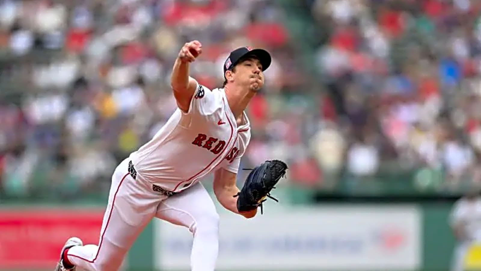 Chicago Cubs urged to pursue castoff World Series pitching hero