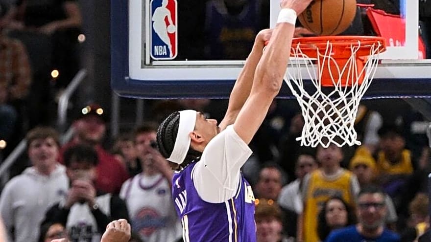 Jaxson Hayes Fueled By Extra Motivation In 20-And-10 Game