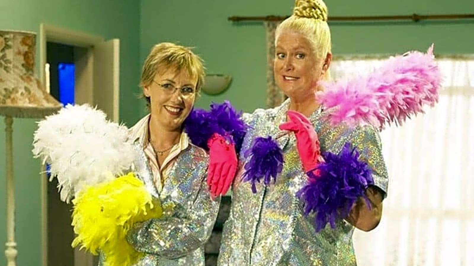 Kim Woodburn, TV’s Unapologetic 'Queen of Clean,' Dies at 83