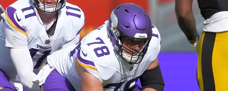 Vikings Announce Six Moves, Including Placing C Ryan Kelly On IR