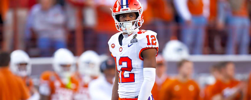 Two Clemson Stars Crack ESPN’s Top 10 Wide Receiver Rankings for 2025