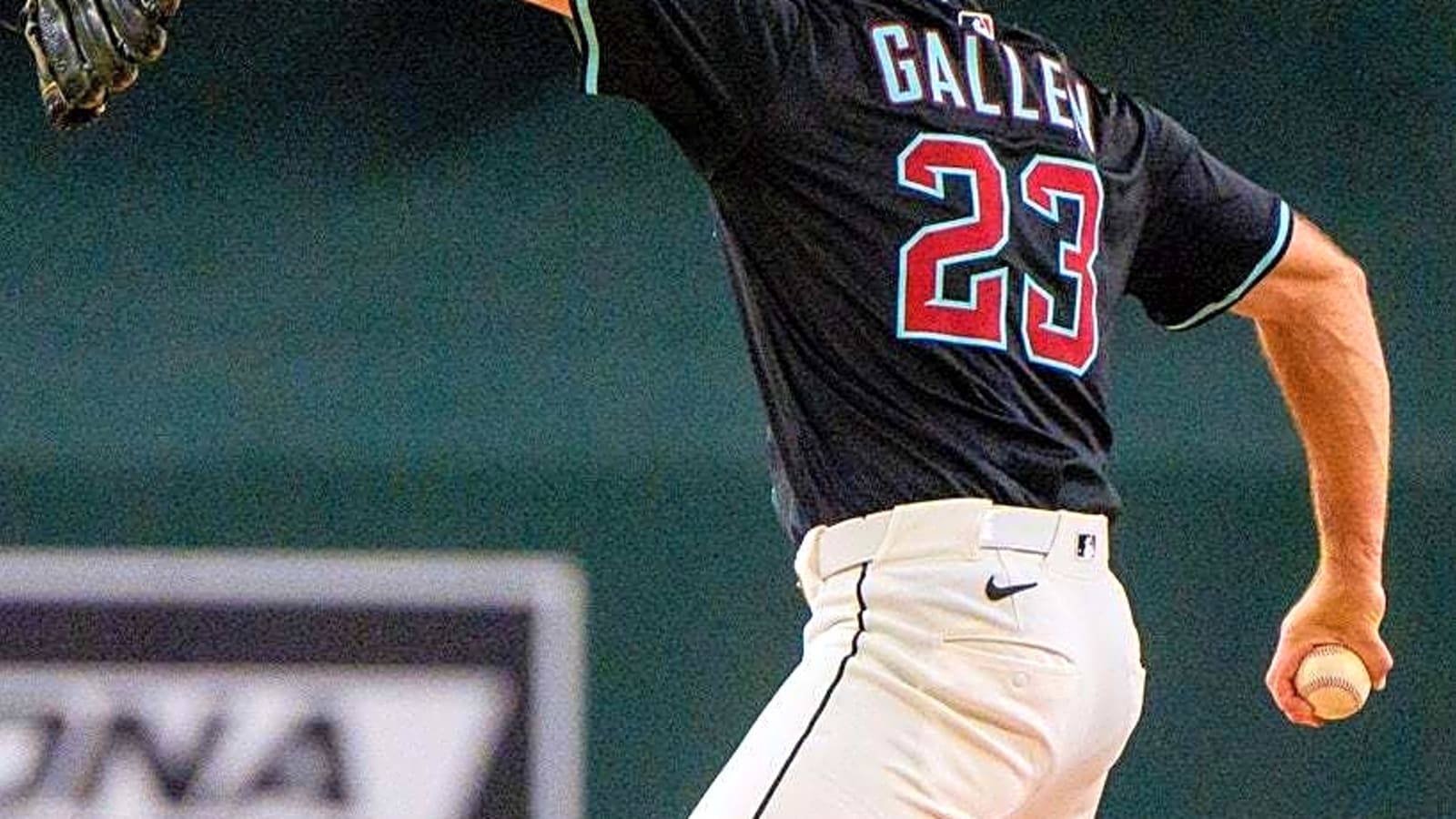 D-backs, Rockies riding high entering weekend series in Denver