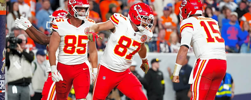 Patrick Mahomes makes sure Chiefs&#39; Week 11 loss to Broncos doesn&#39;t cast dark shadow on Travis Kelce&#39;s franchise TD record