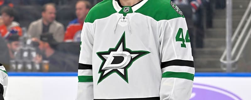 Stars Place Vladislav Kolyachonok On Waivers