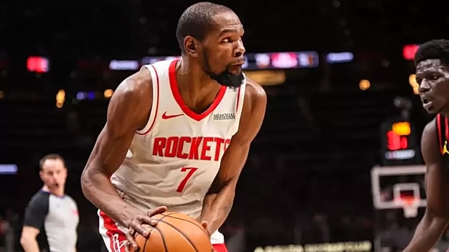 Did A Fan Just Ruin Kevin Durant’s Season? Here’s The Full Scoop On The Ankle Injury