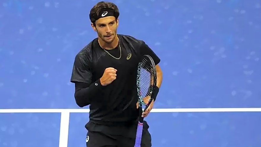 Lorenzo Musetti on a Mission: Can the New Dad Shock Novak Djokovic Down Under?