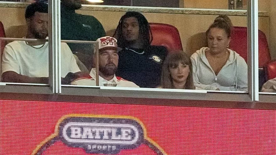 Trouble in Paradise? How Taylor Swift and Trevor Kelce Are Navigating Their Toughest Season Yet