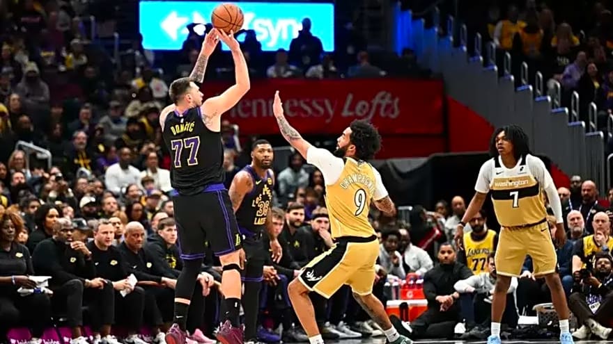 Lakers Edge Clippers 125-122 Behind Doncic’s 38-Point Masterclass