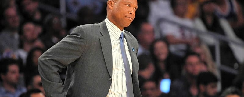 Byron Scott Believes The Triangle Offense Won&#39;t Work In Today&#39;s NBA Because Players Aren&#39;t Smart Enough