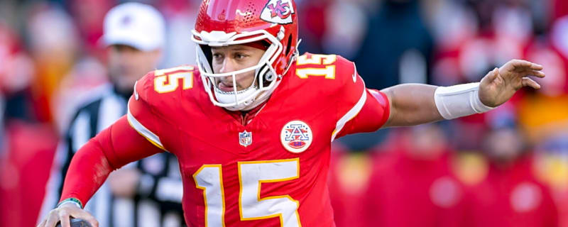 Dolphins Player Dodges NFL Punishment After Controversial Hit on Patrick Mahomes