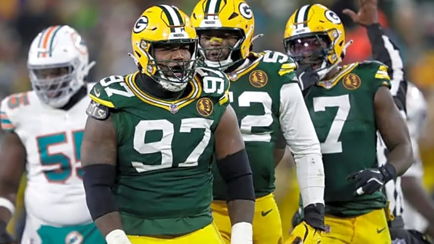 Packers urged to move on from $42 million defensive rising star as cap casualty