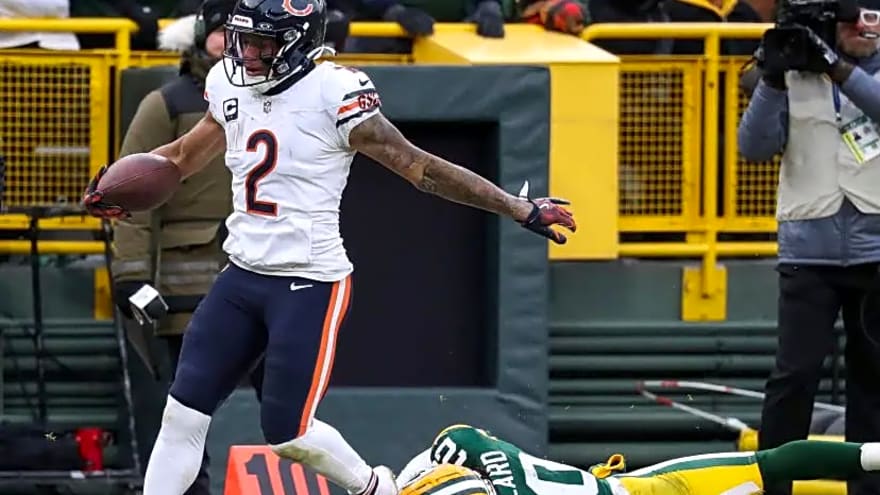 Chicago Bears NFC North rival revealed as DJ Moore’s nightmare matchup