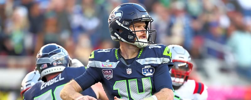 Sam Darnold misses Jaxon Smith-Njigba for touchdown in Super Bowl