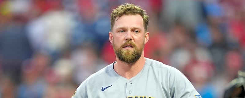 Power-needy Guardians take flier on Rhys Hoskins