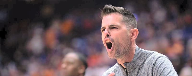 Todd Golden Blasted For 'Horrible' Decision In NCAA Tournament Loss