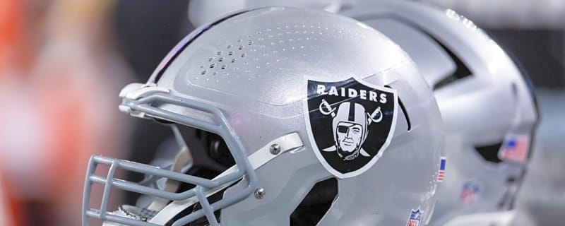 Former Raiders Player Barret Robbins' Cause of Death Remains Unknown