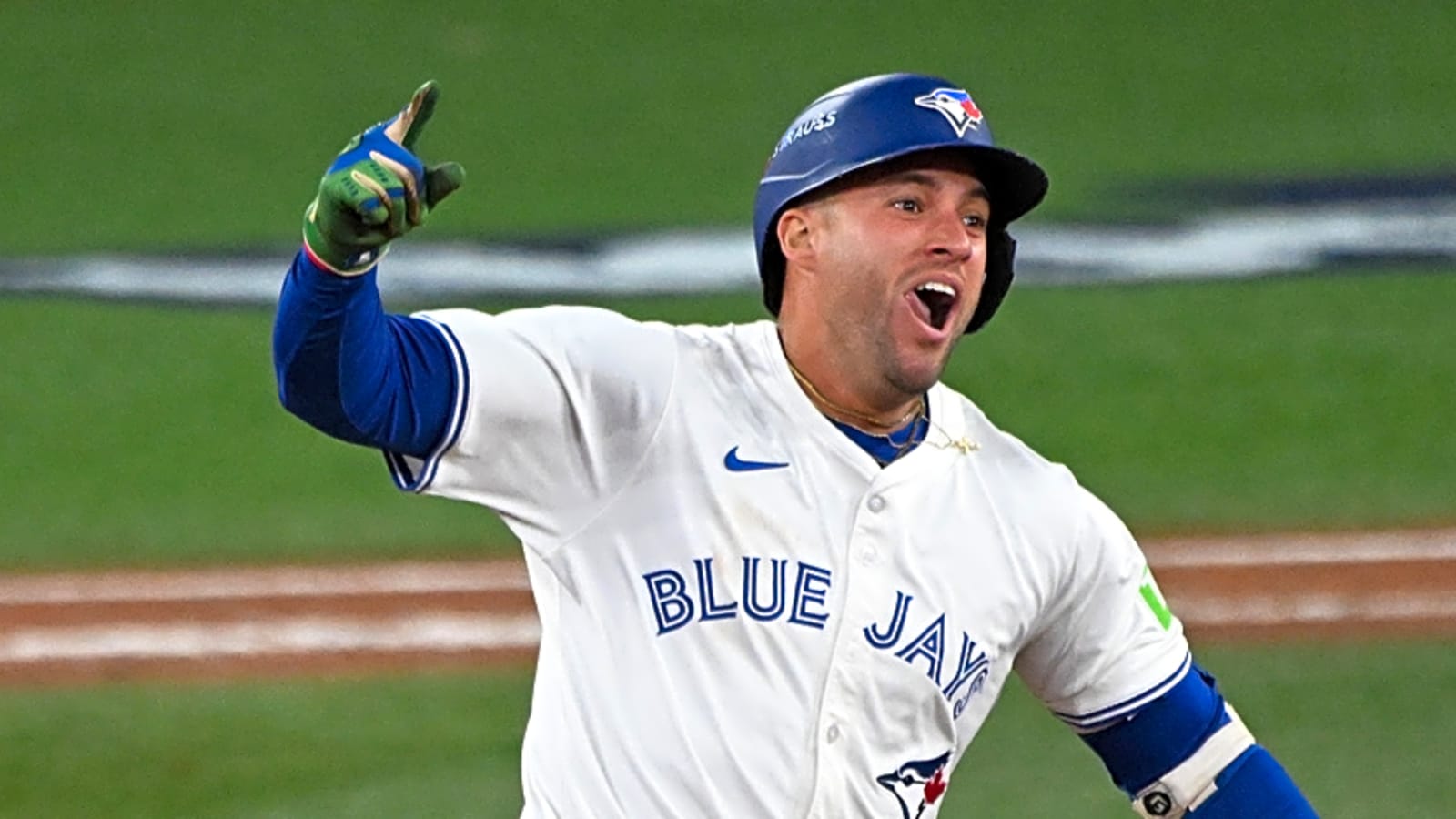 Rogers Centre erupts after George Springer’s Game 7 HR
