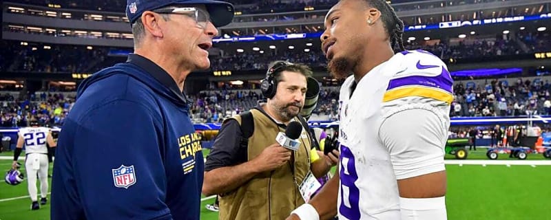 New Chargers RB Trade Target Emerges As AFC Team Goes Full Fire Sale