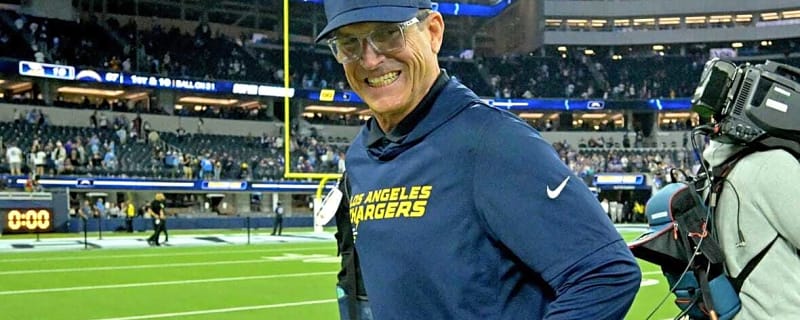 New RB Target Emerges In Chargers Trade Rumors Ahead of NFL Trade Deadline