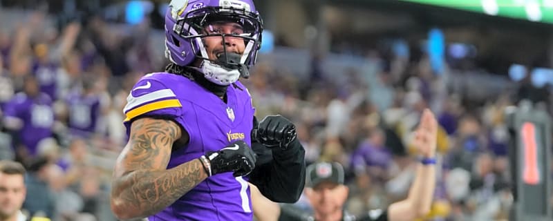 Grading the signing: Raiders grab the cheaper option of what most thought Vegas would go after