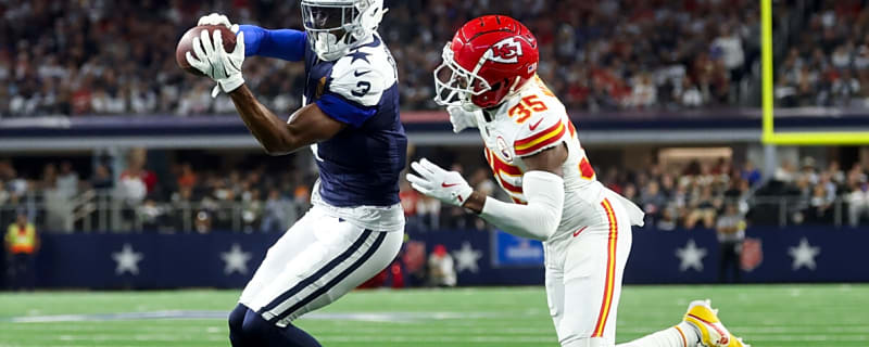Chiefs&#39; biggest rival couldn&#39;t believe what he was seeing with the officiating in KC&#39;s loss to the Cowboys