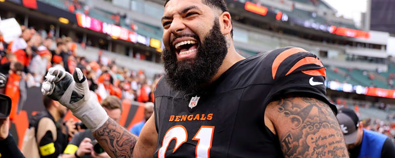 Cody Ford makes NFL history thanks to what he didn't know before creating his highlight for the ages