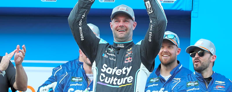 Shane van Gisbergen wins NASCAR O'Reilly Series race at COTA