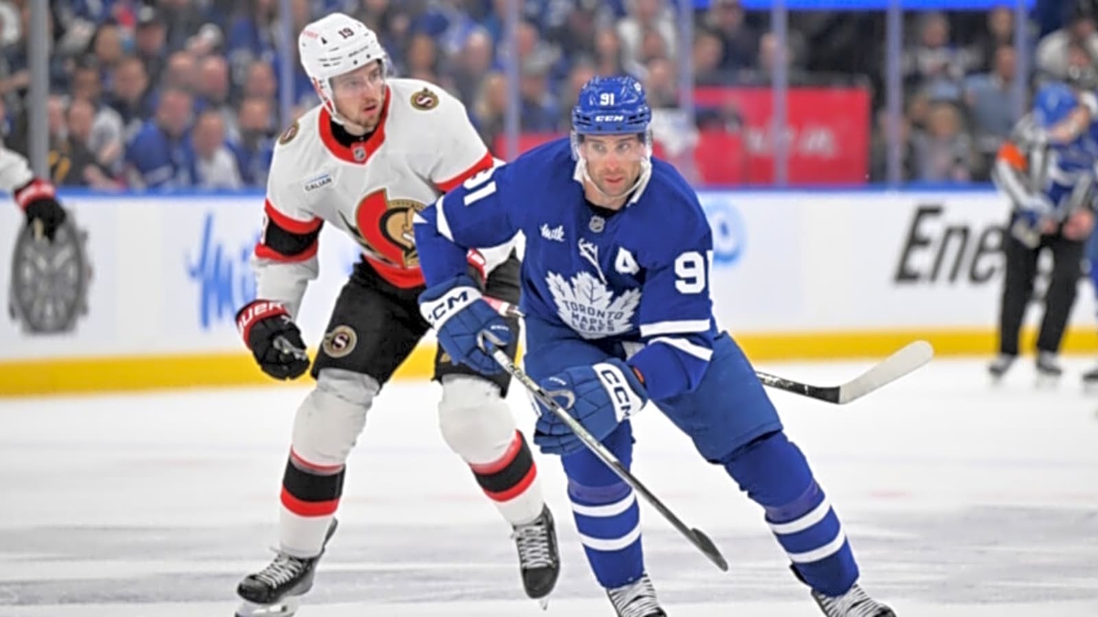 John Tavares staying in Toronto on new four-year contract