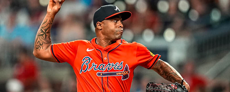 Phillies Listed as &#39;Buy Low&#39; Destination for Braves&#39; Raisel Iglesias