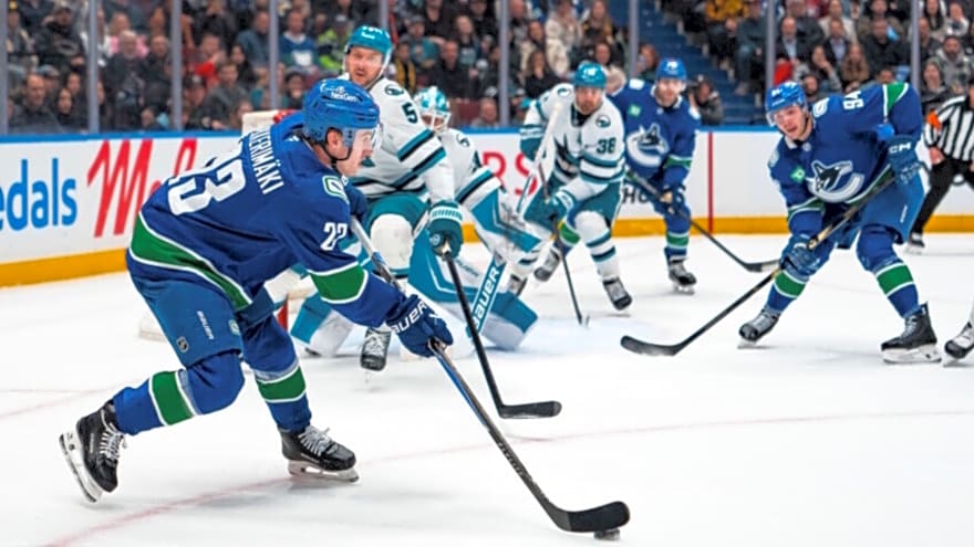 Will the Vancouver Canucks Look to Bring in a Forward on a PTO?