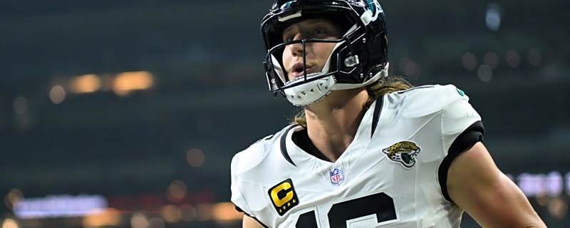 Trevor Lawrence Reacts to Bad News for Jaguars