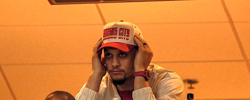 Chiefs Predicted to Sign 353-Touchdown QB Amid Patrick Mahomes' Injury