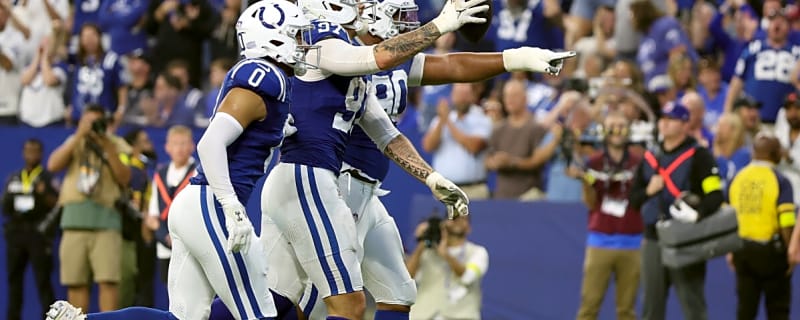 One of the Colts biggest rivals is reportedly thinking about trying to steal away a key part of their team in the offseason