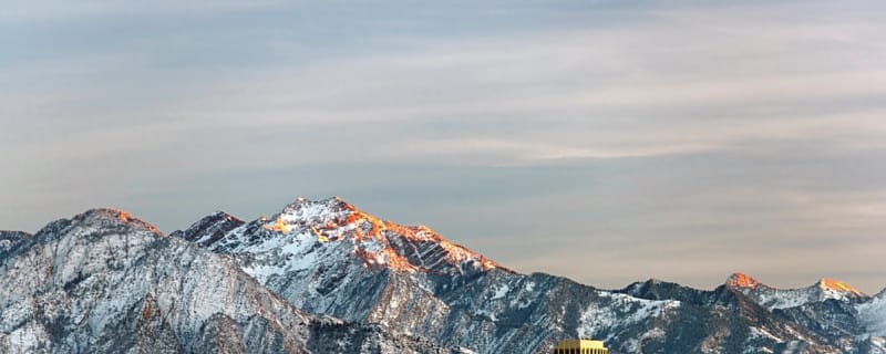 Avalanche Center Warns of Dangerous Conditions in Utah Backcountry This Weekend