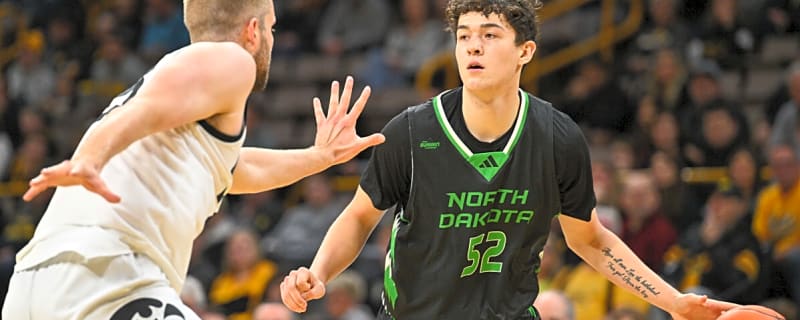 Gonzaga Guard Target Decommits from SEC School, Re-Enters Transfer Portal