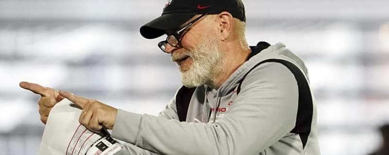 Former Ohio State DC Jim Knowles could be the fit for a major SEC defensive coordinator job that just opened up