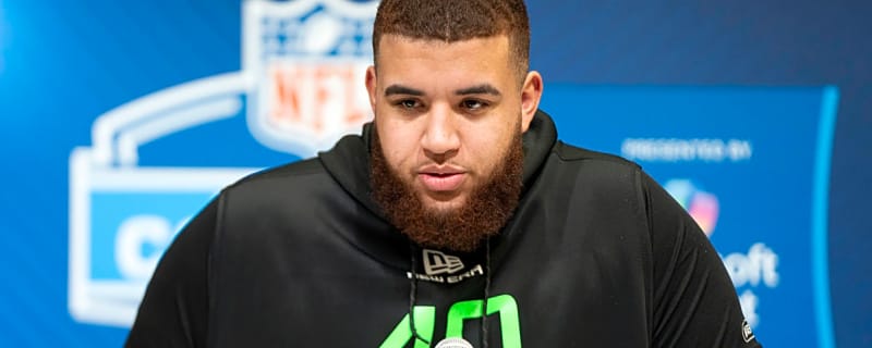 Eagles Add Former Clemson Standout Who Grew Up Bleeding Midnight Green