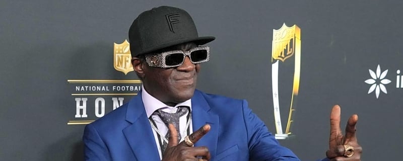 Flavor Flav issues official invite to Team USA women’s hockey team