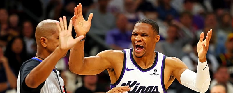 Fans get first in-game look at Russell Westbrook in Kings uniform