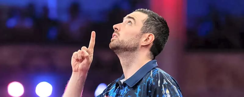 'Prescribed antibiotics… Hopefully feeling better by Friday' – Luke Humphries forced into doctor’s visit after battling flu Down Under