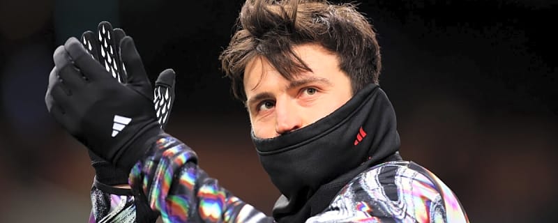 Offers rejected for Manchester United star after instruction by Michael Carrick